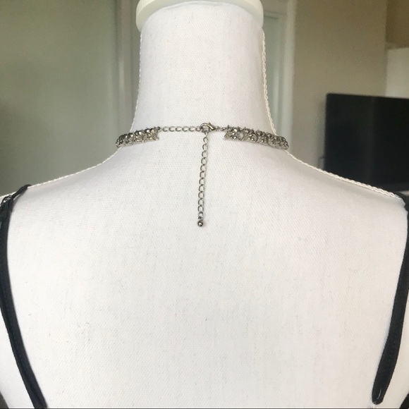 Victorian Rhinestones Necklace and Earrings Set - Picture 5 of 5